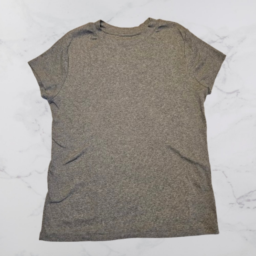 A New Day women's X-large gray cap sleeve t-shirt